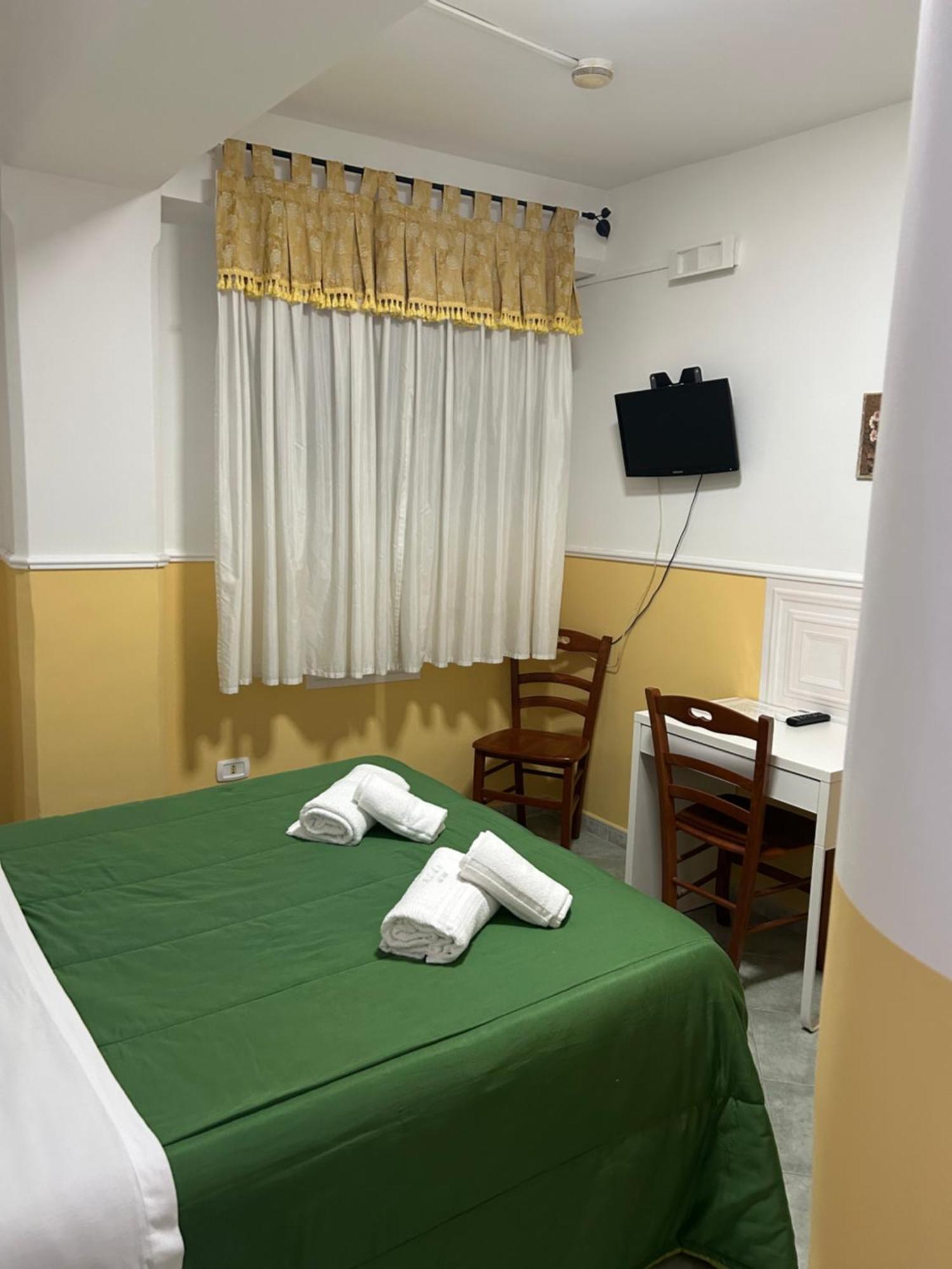 Hotel Alloggio Del Conte Napoli Eksteriør billede